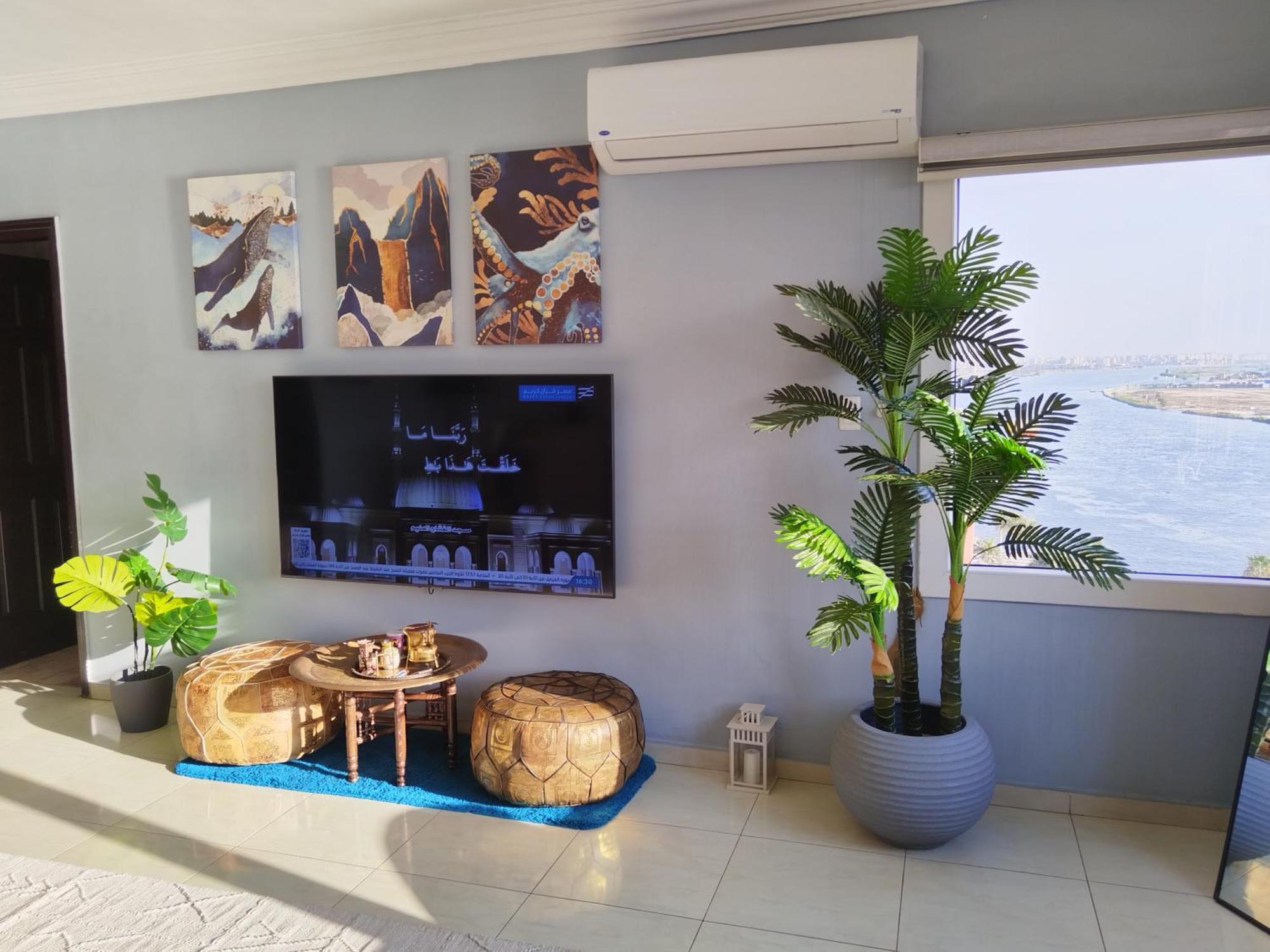 Апартаменти Nile Pyramidal View
